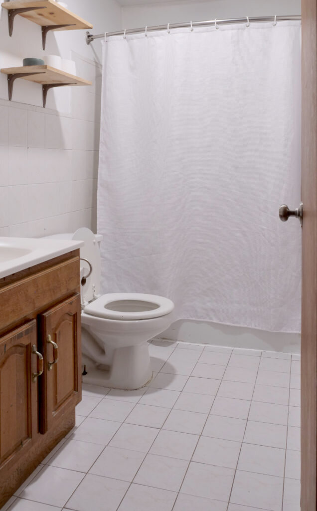 2nd Floor Bathroom UnionDocs